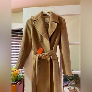 NWT Ankle length BANANA REPUBLIC TAN CAMELHAIR COAT